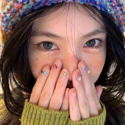 一克拉的室友